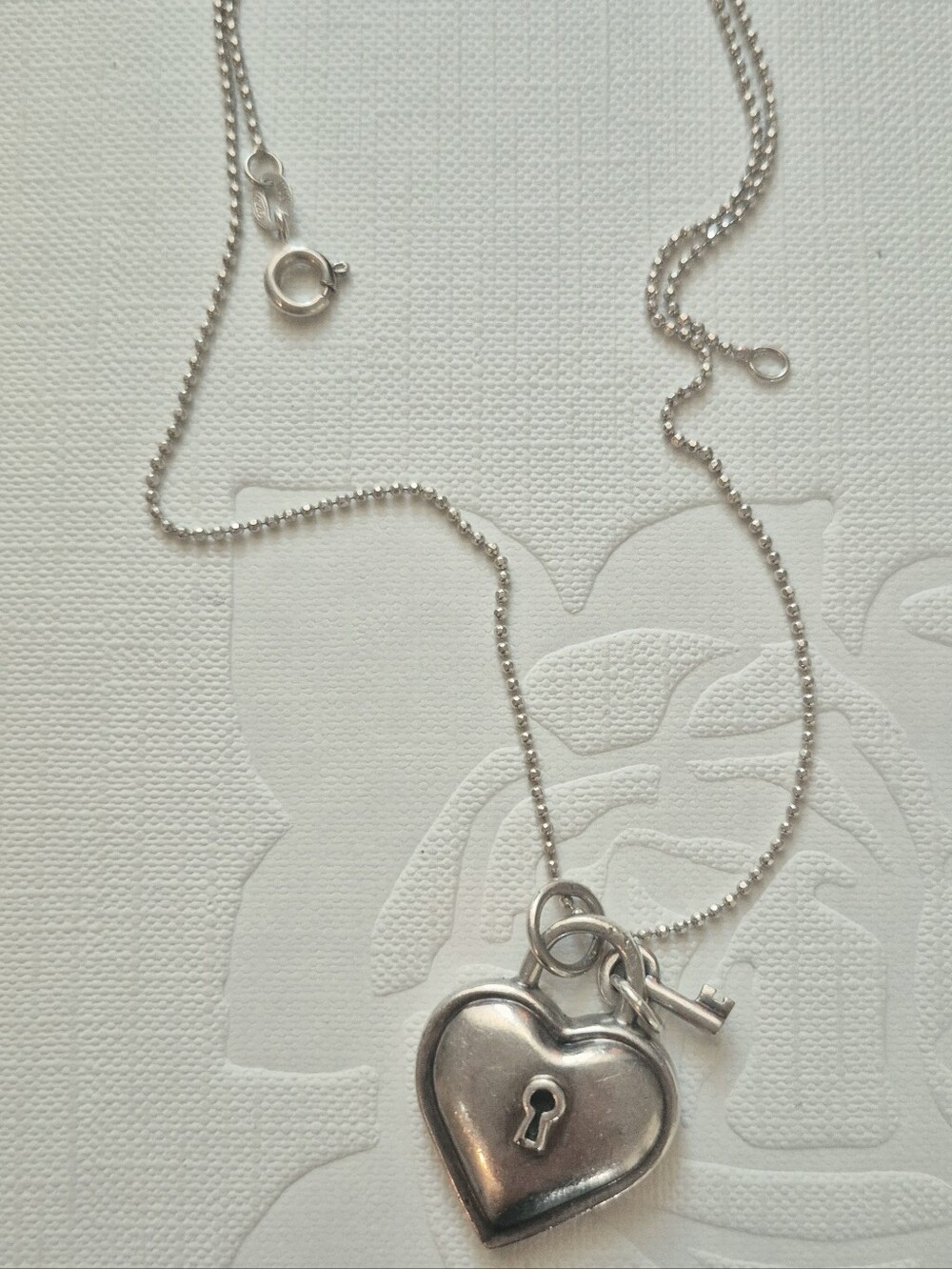 Vintage 90s "Tiffany & Com." Silver Heart Lock Pendant Necklace with Key ✨️🗝